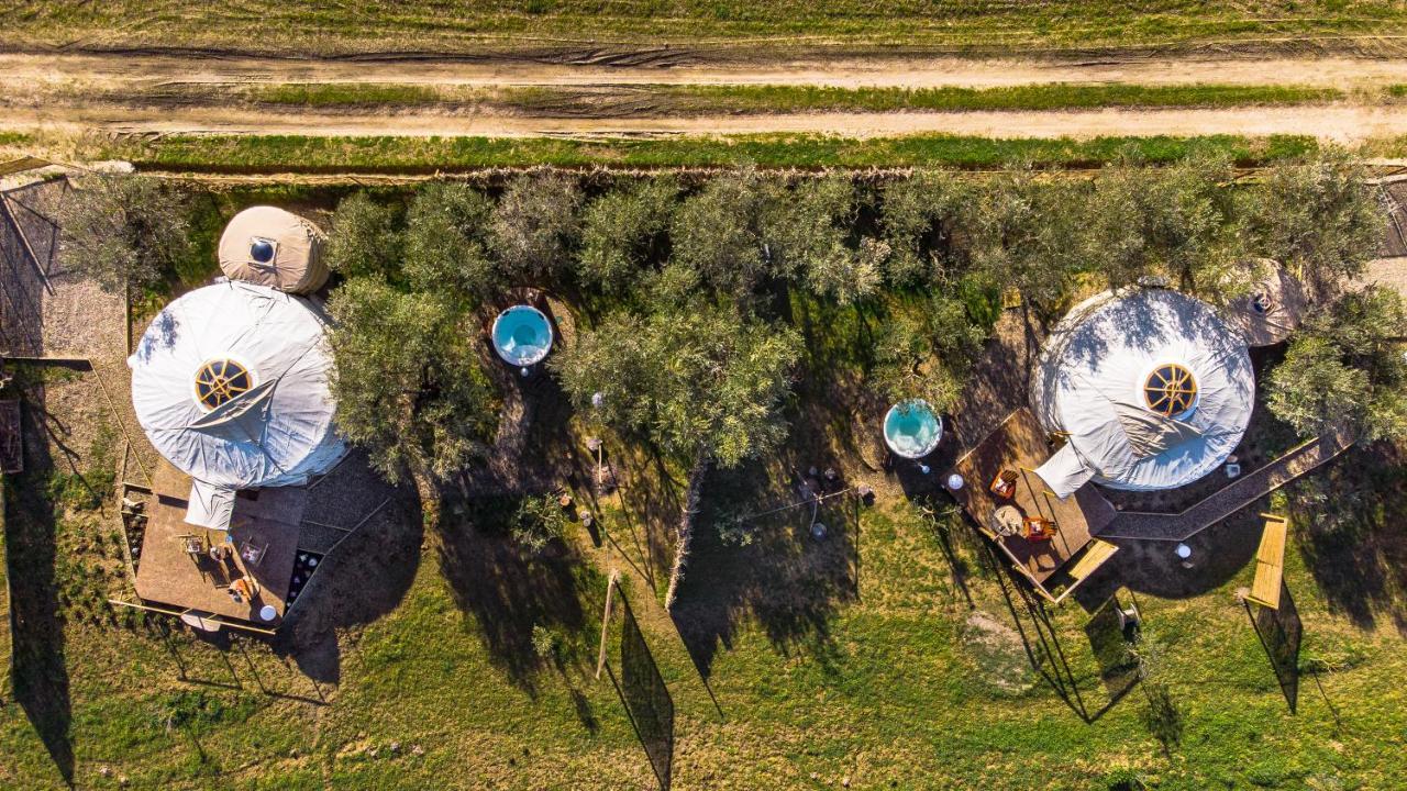 2 Cuori E 1 Yurta Glamping In Tuscany - Adults Only Asciano Exteriör bild